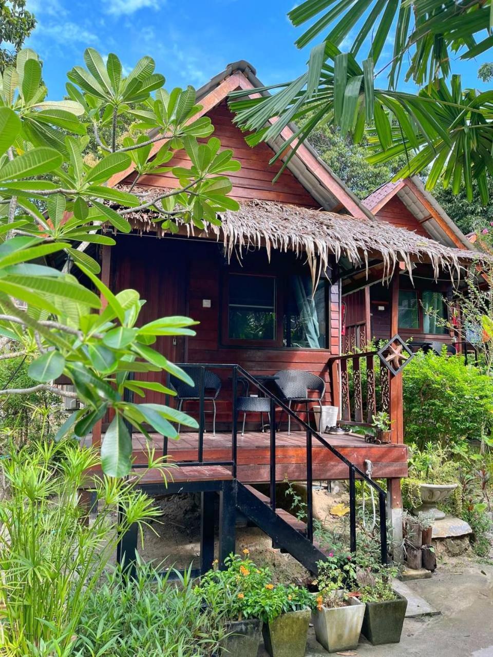 Hotel Bayview Sunset Koh Lipe Esterno foto